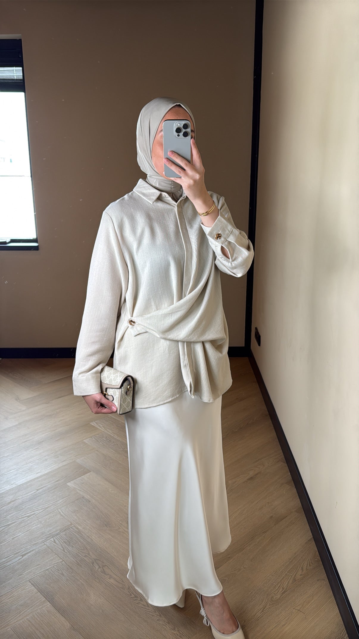 Satin Skirt - Creme