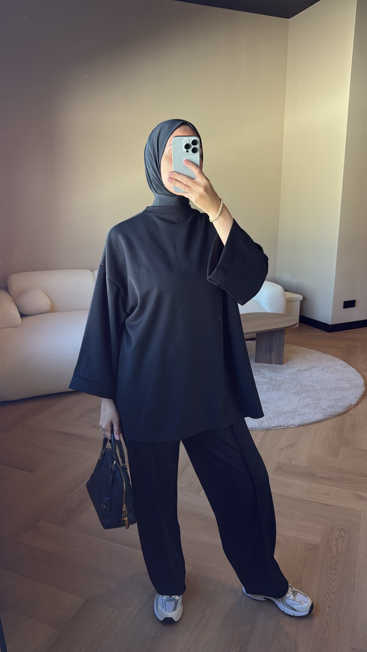 Two Piece Set Noor - Black (SHORT)